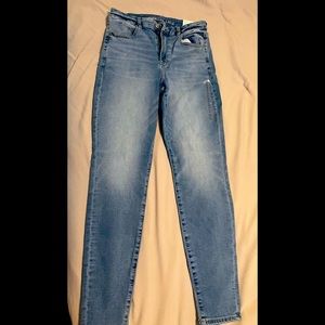 American Eagle Curvy High-Rise Jeggings